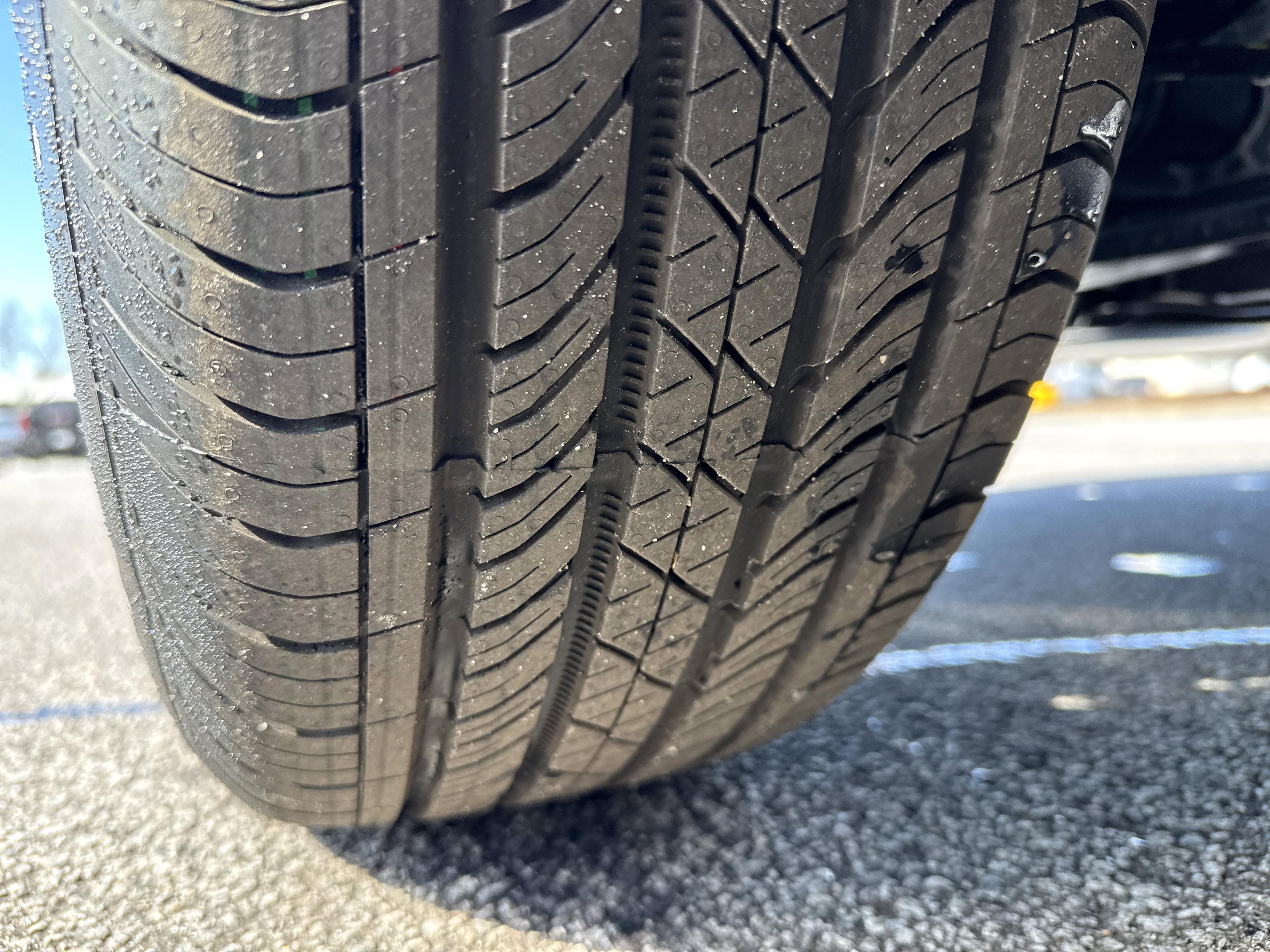 Buick Envista Preferred Front Wheel Drive Suv - Thumbnail 11