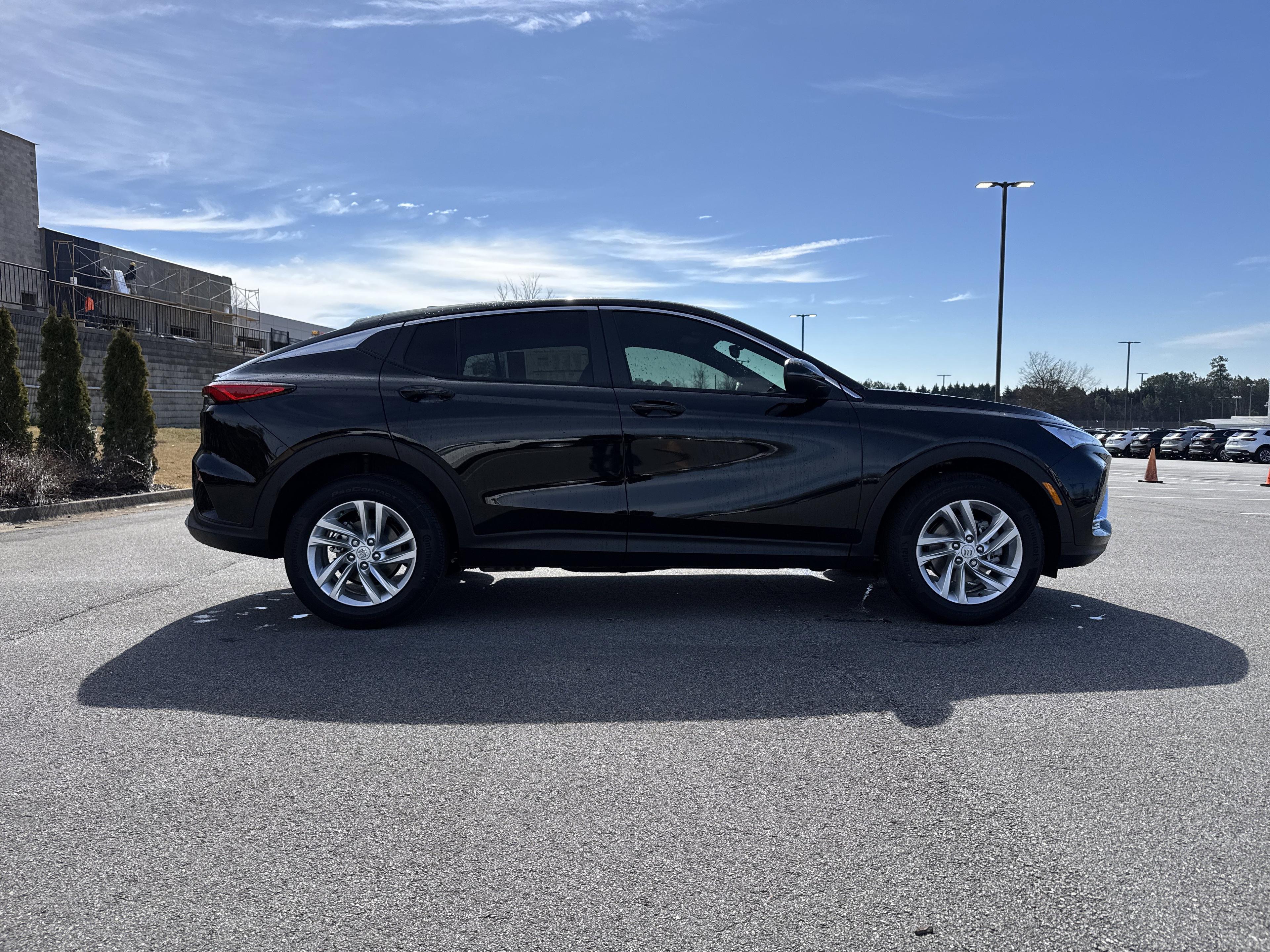 Buick Envista Preferred Front Wheel Drive Suv - Thumbnail 10