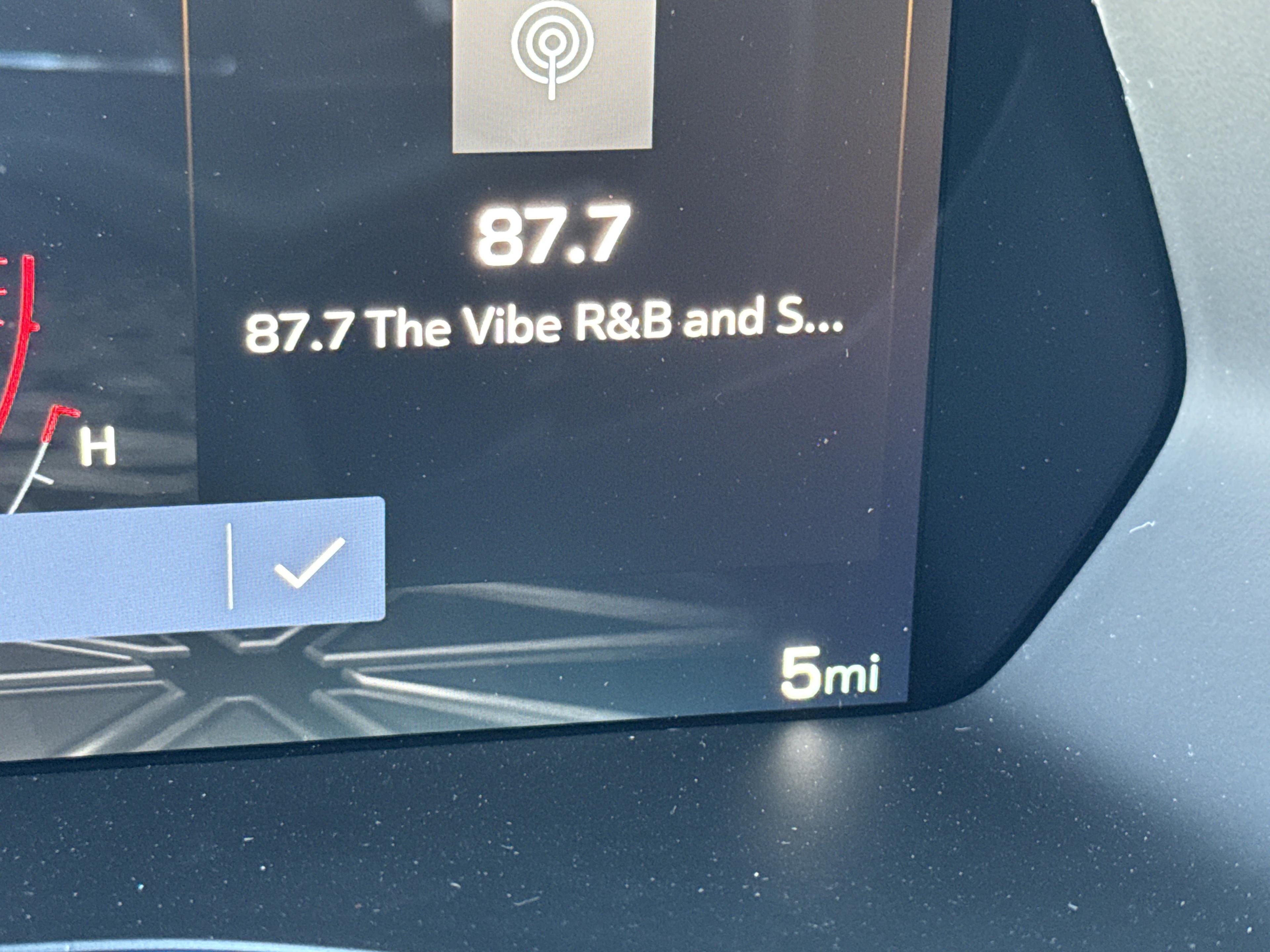 GMC Canyon Elevation Four Wheel Drive Crew Cab - Thumbnail 20