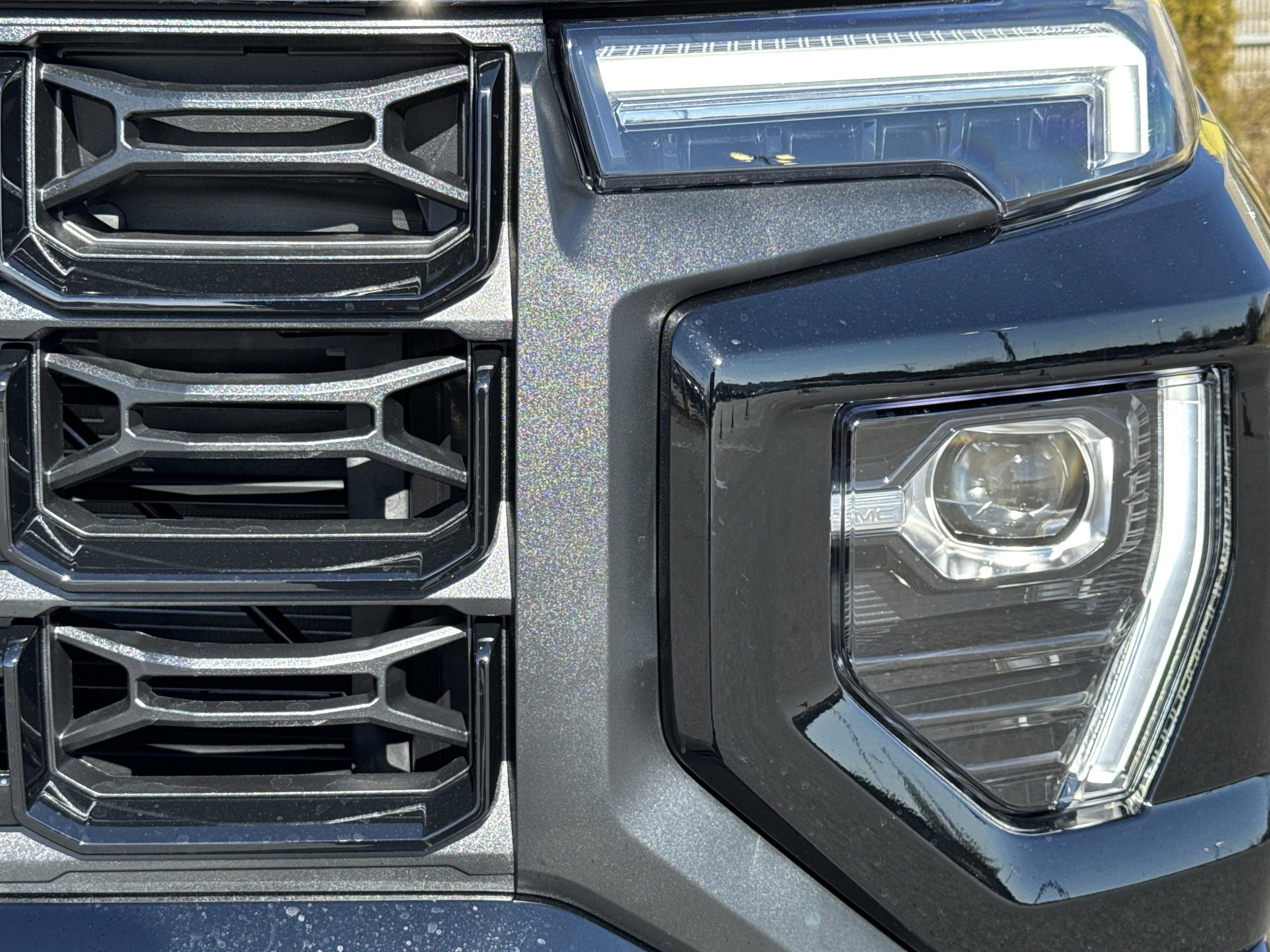 GMC Canyon Elevation Four Wheel Drive Crew Cab - Thumbnail 5