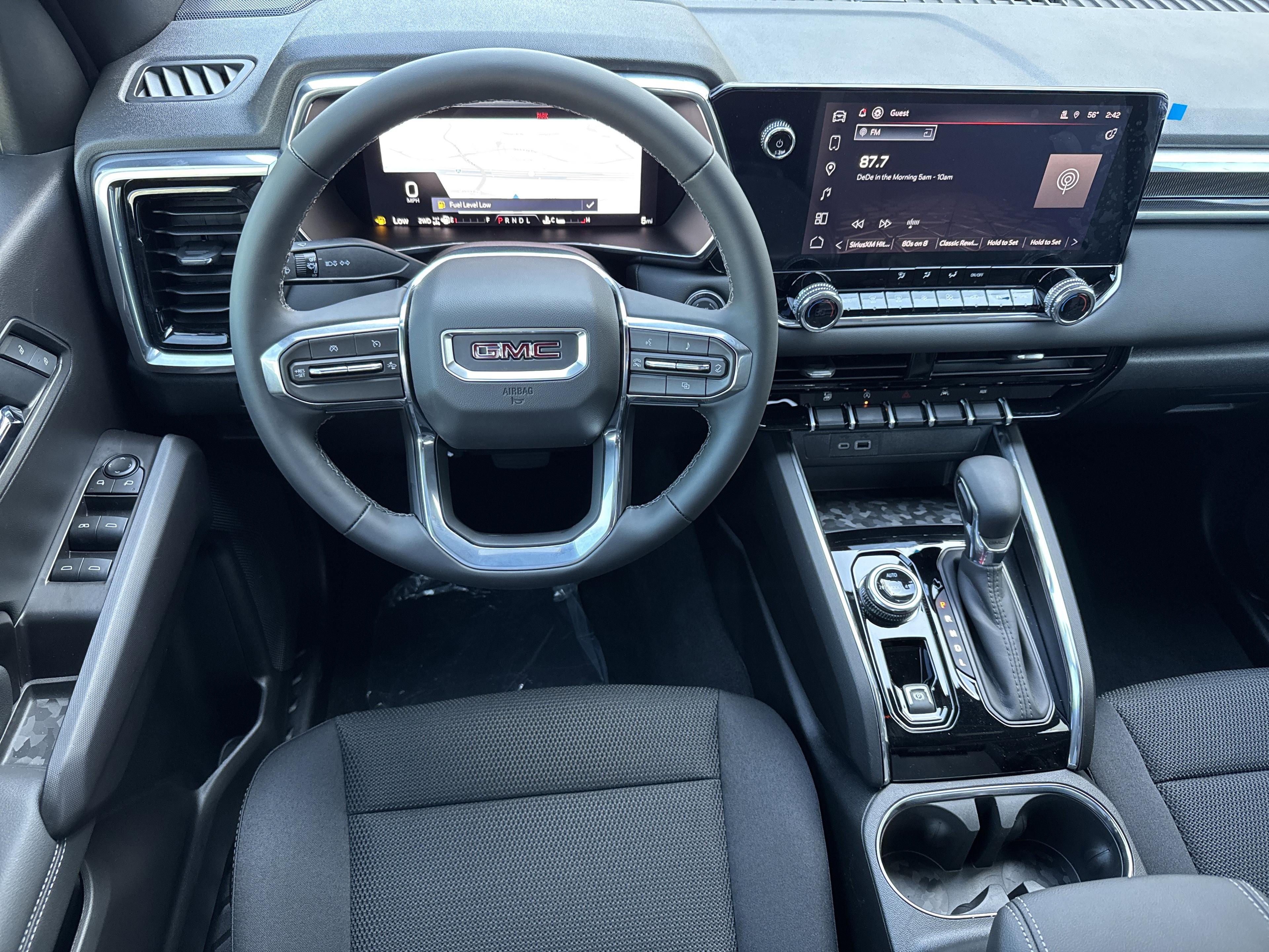 GMC Canyon Elevation Four Wheel Drive Crew Cab - Thumbnail 16