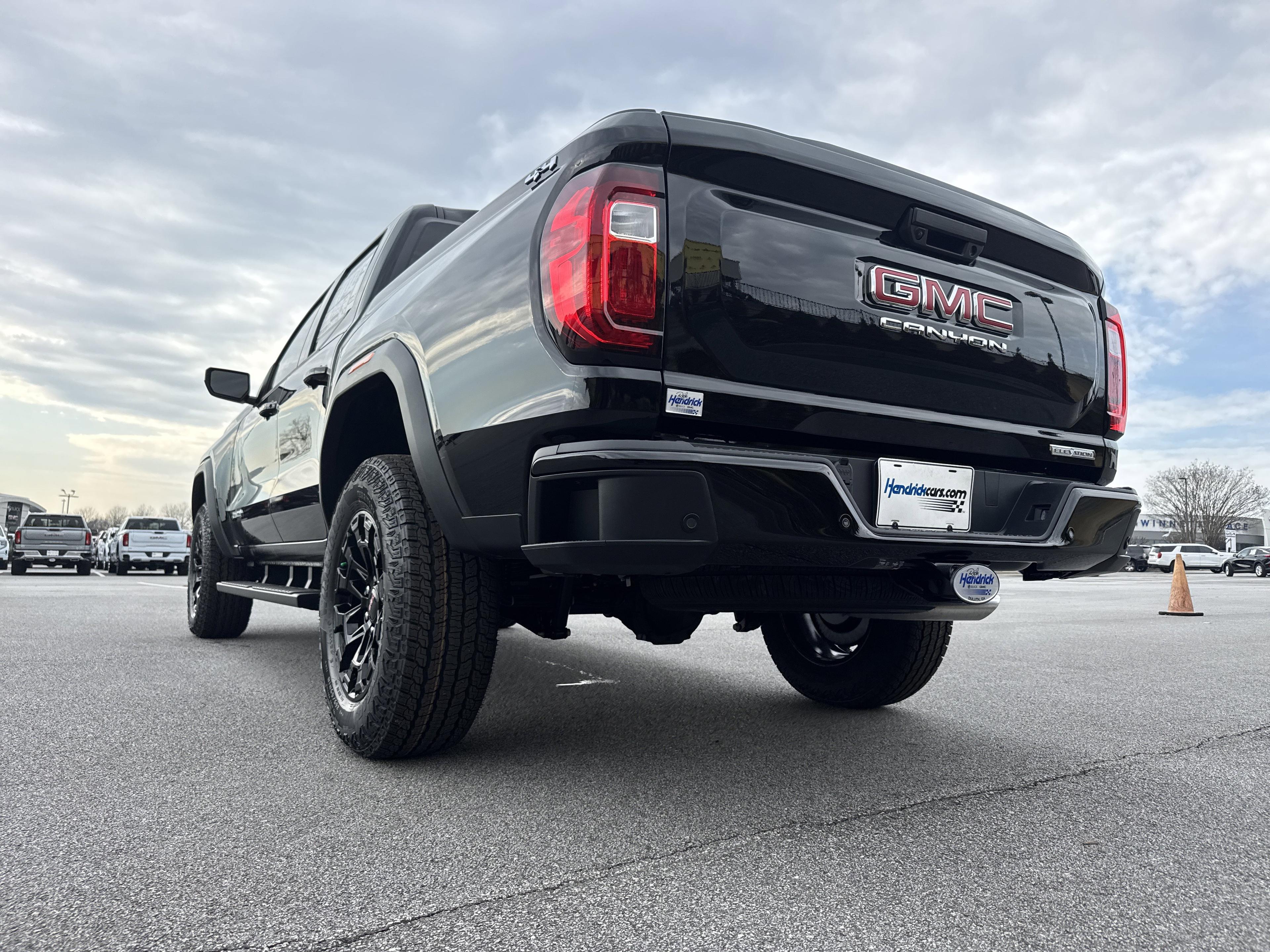 GMC Canyon Elevation Four Wheel Drive Crew Cab - Thumbnail 7