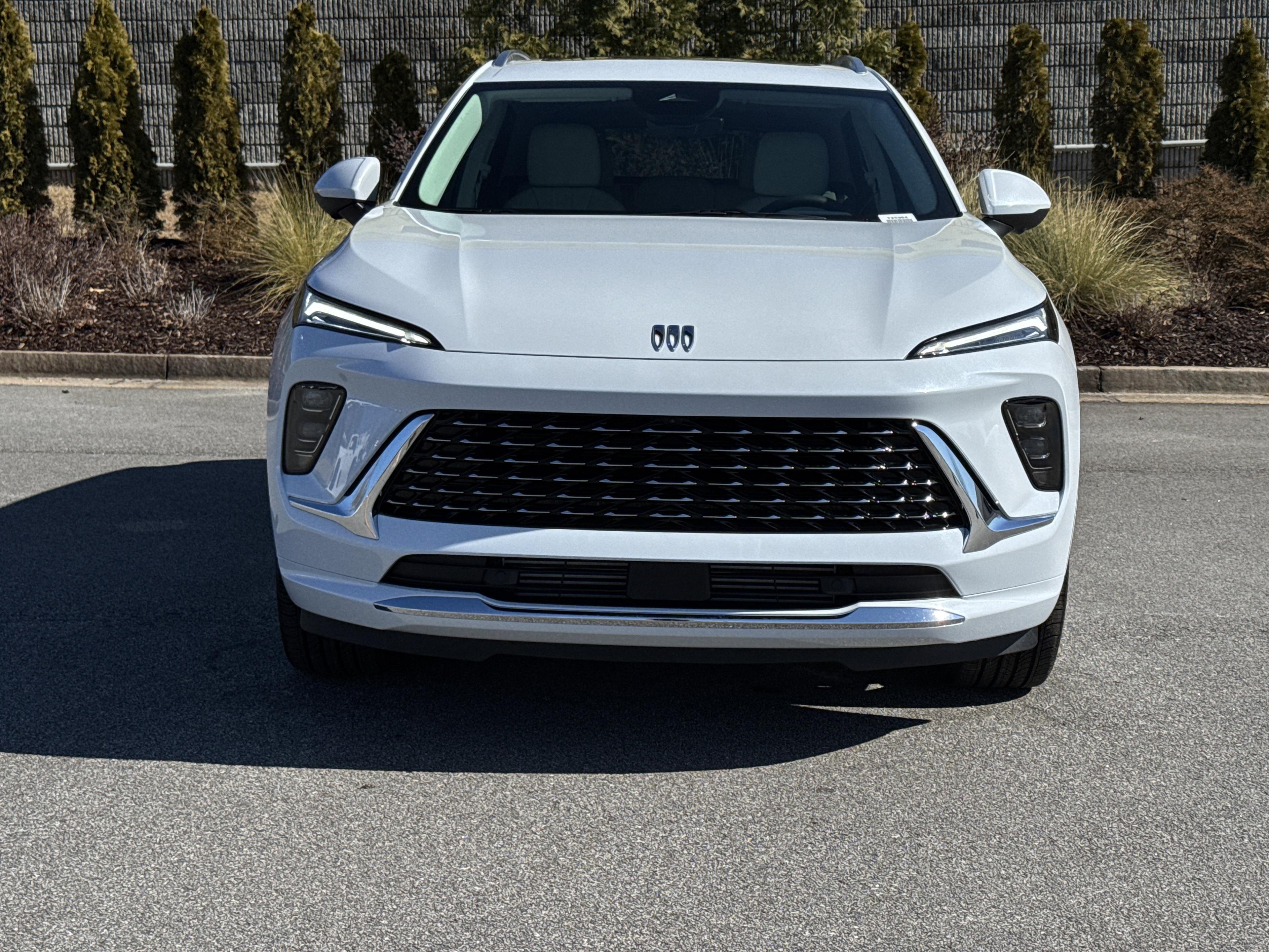 Buick Envision Avenir All Wheel Drive Suv - Thumbnail 2