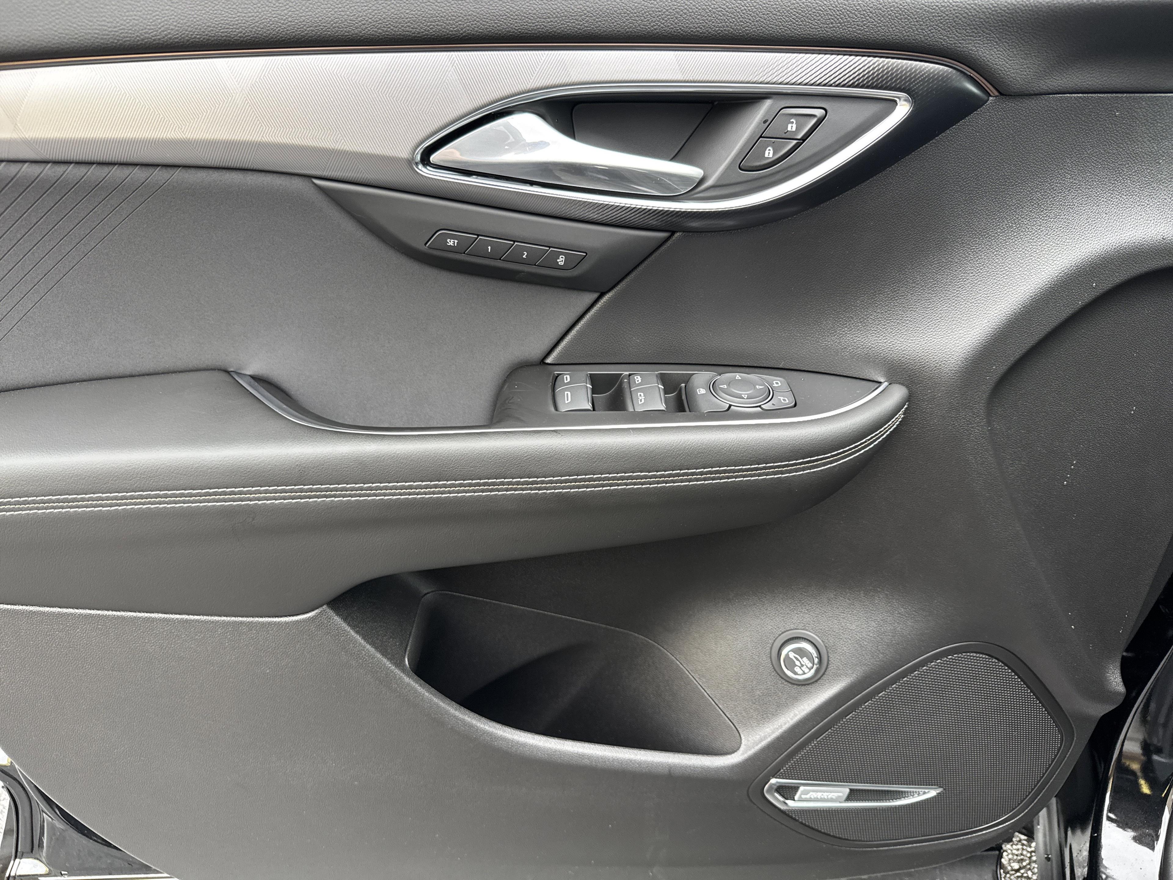 Buick Envision Sport Touring All Wheel Drive Suv - Thumbnail 13