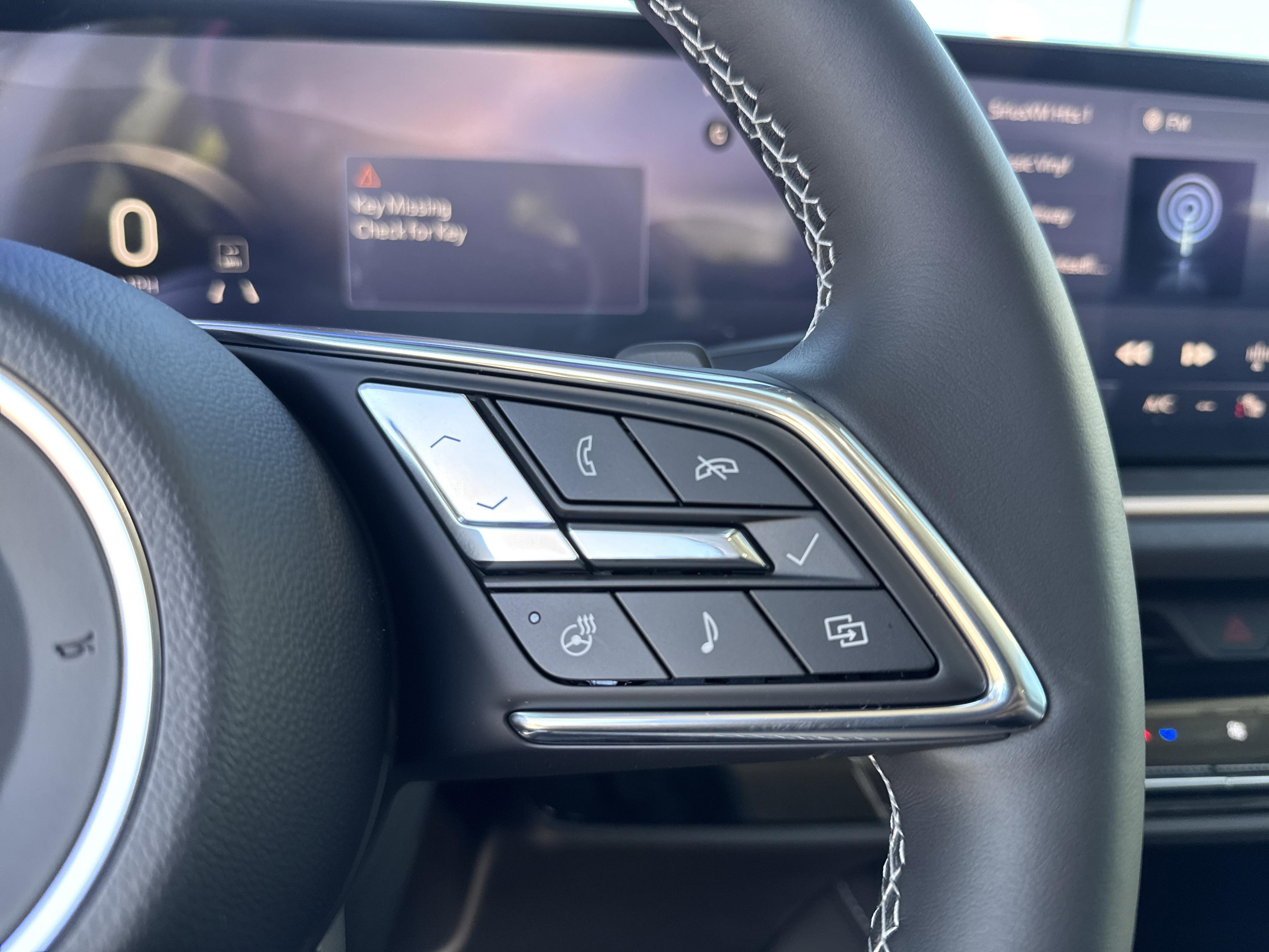 Buick Envision Sport Touring All Wheel Drive Suv - Thumbnail 18