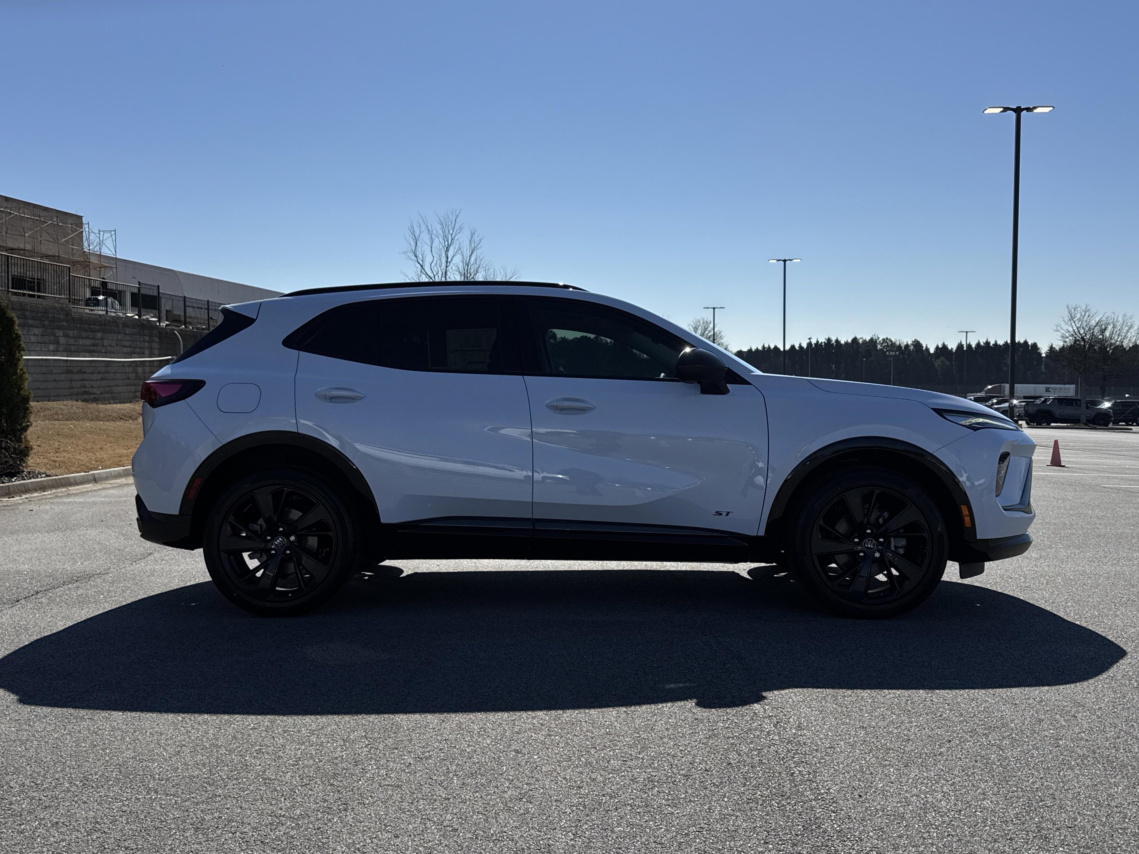 Buick Envision Sport Touring All Wheel Drive Suv - Thumbnail 10