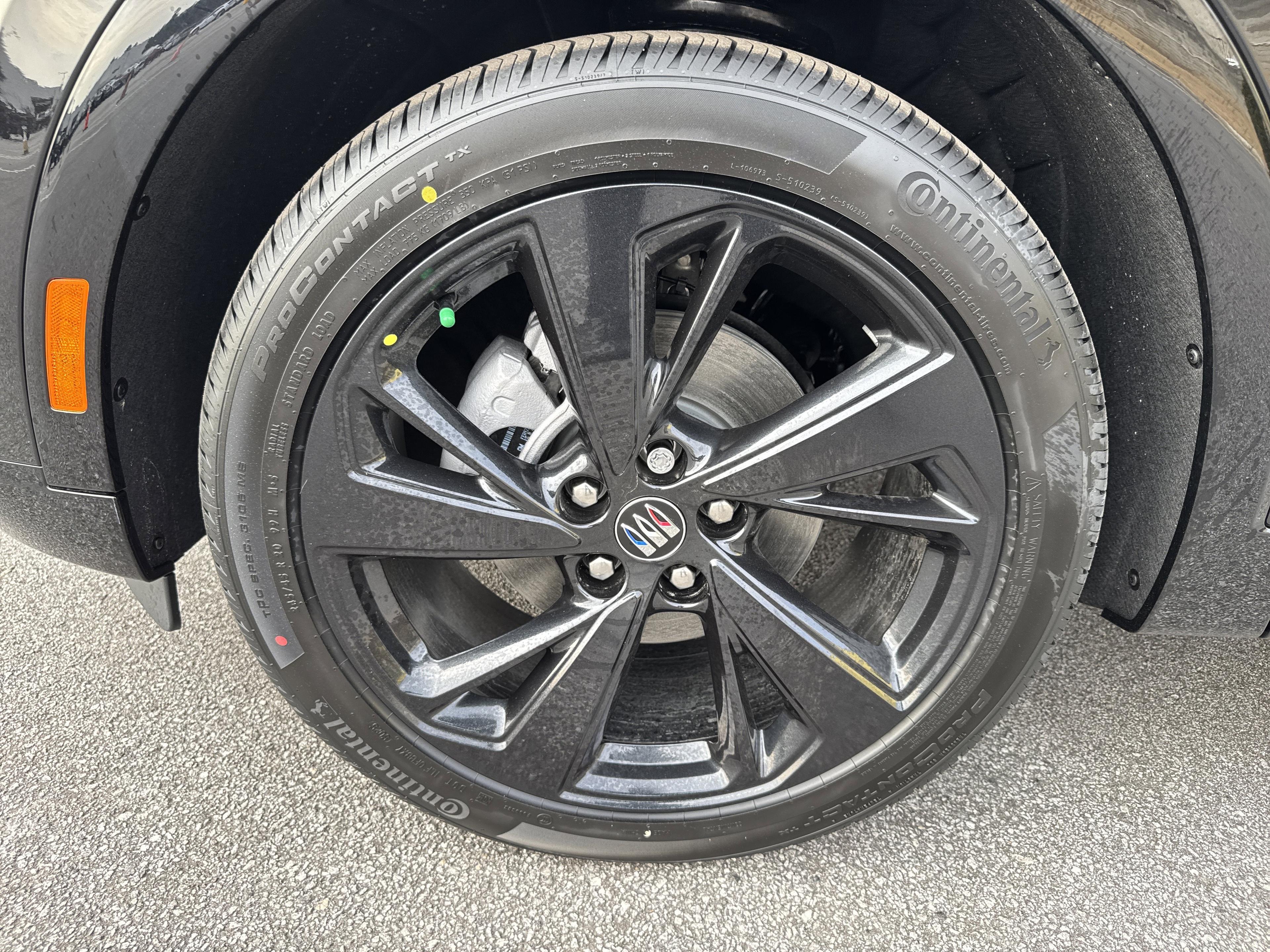 Buick Envision Sport Touring All Wheel Drive Suv - Thumbnail 12