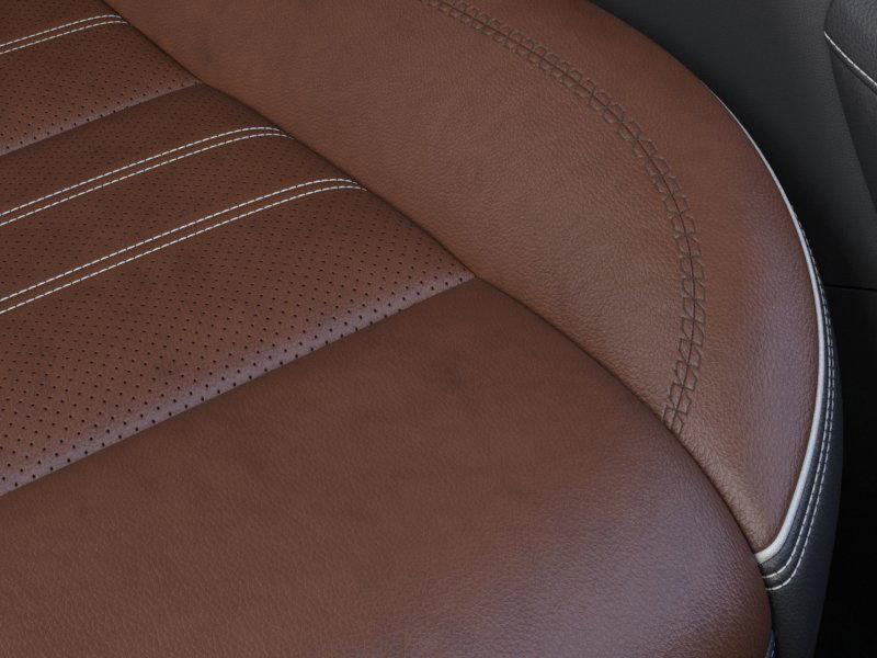 GMC Sierra 2500 Hd Denali Ultimate Four Wheel Drive Crew Cab - Thumbnail 13