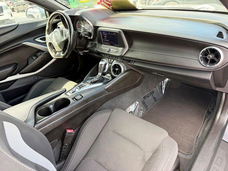 Chevrolet Camaro 1Lt - Thumbnail 19