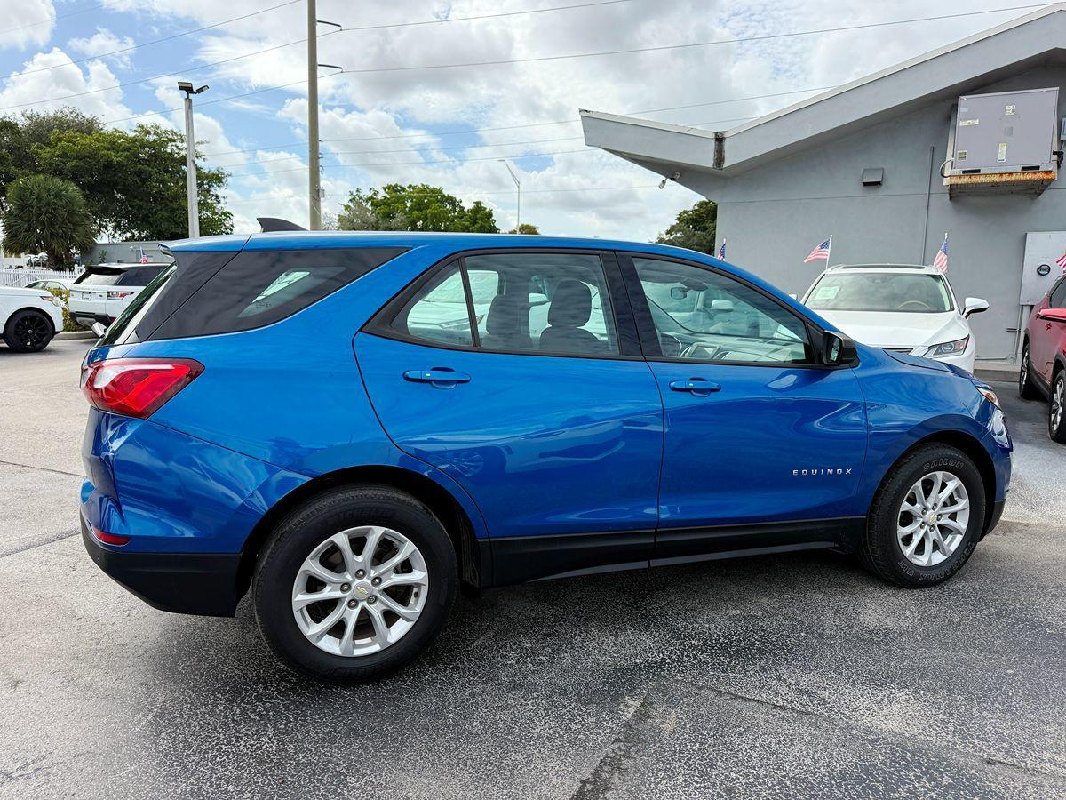 Chevrolet Equinox Ls - Thumbnail 5