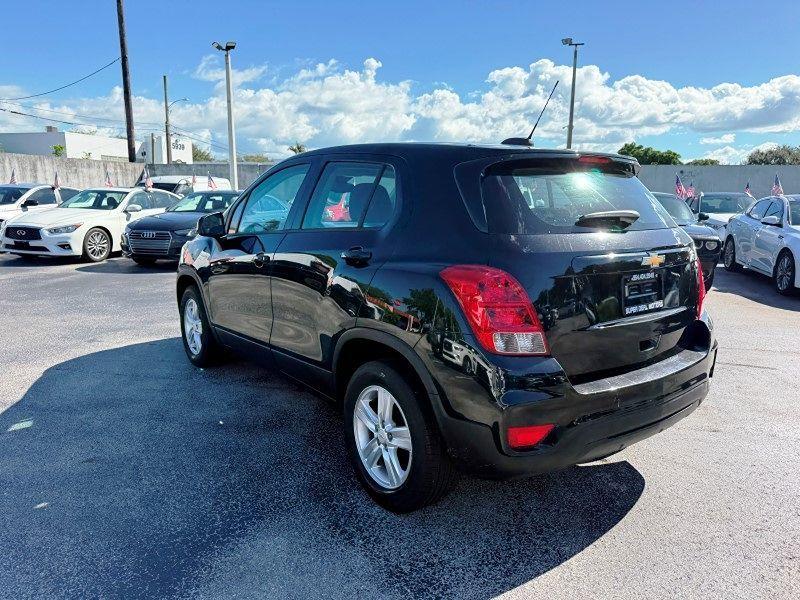 Chevrolet Trax Ls - Thumbnail 8