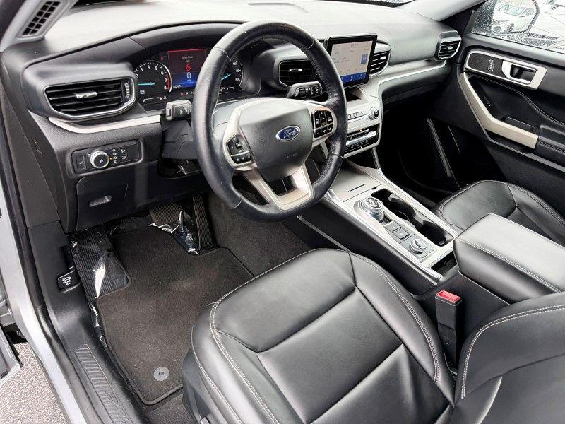 Ford Explorer Xlt - Thumbnail 13