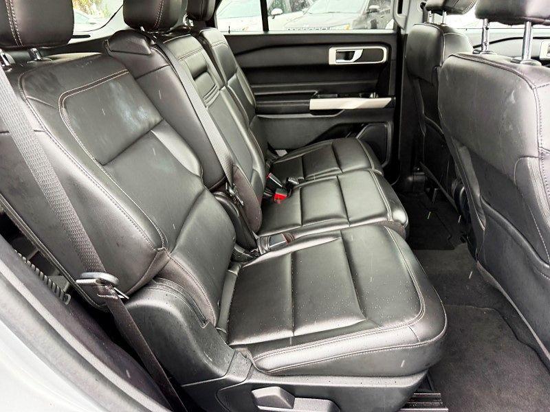 Ford Explorer Xlt - Thumbnail 17