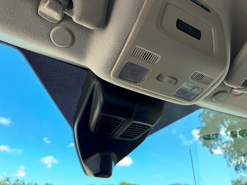 Ford Transit Cargo Van - Thumbnail 16