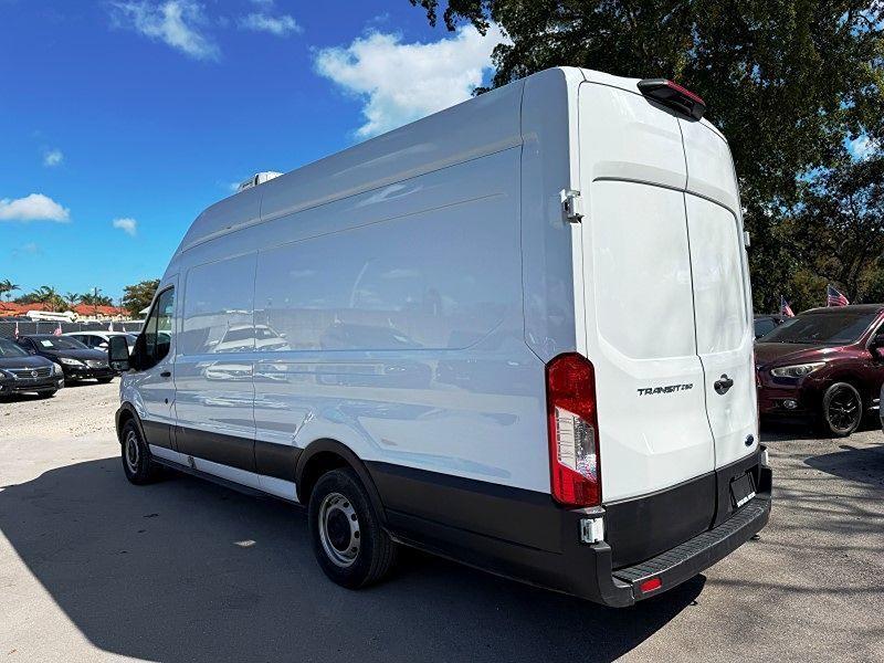 Ford Transit Cargo Van - Thumbnail 7