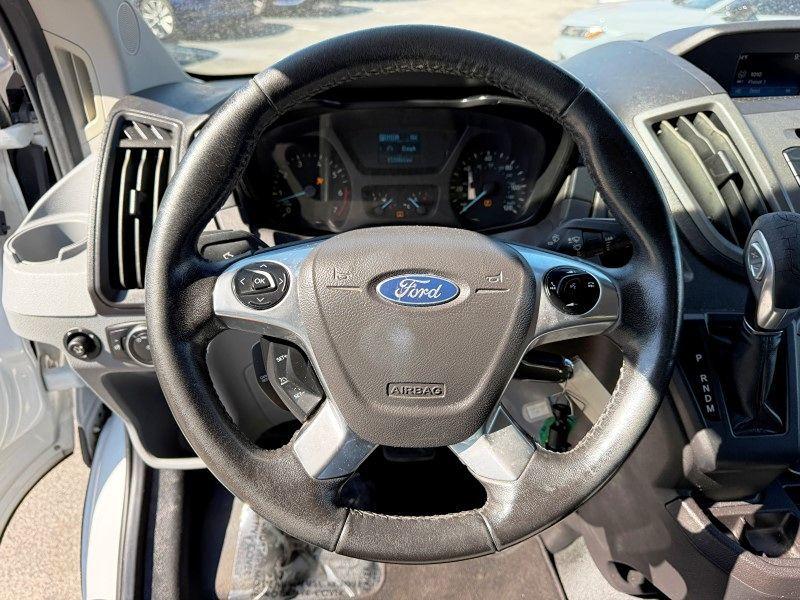 Ford Transit Cargo Van T-350 Low Roof - Thumbnail 18