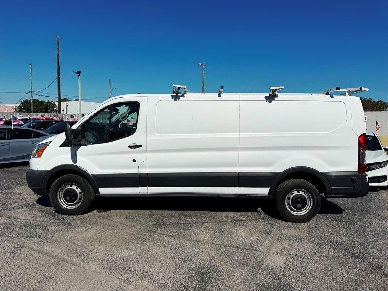 Ford Transit Cargo Van T-350 Low Roof - Thumbnail 9