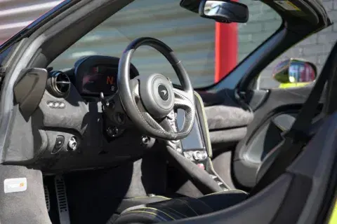 Mclaren 720S Performance - Thumbnail 4