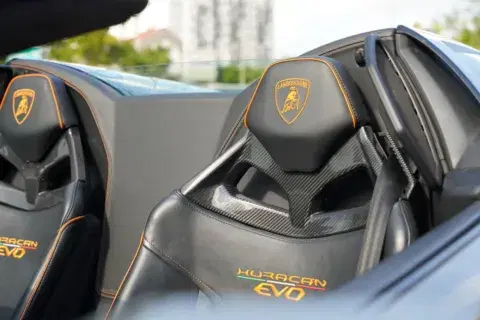 Lamborghini Huracan Evo - Thumbnail 5