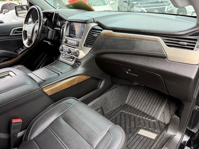 GMC Yukon Denali - Thumbnail 18