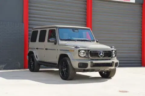 Mercedes-Benz G-Class G 580 - Thumbnail 3