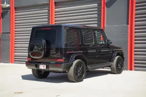 Mercedes-Benz G-Class G 580 - Thumbnail 3