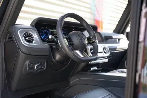 Mercedes-Benz G-Class G 580 - Thumbnail 5