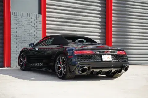 Audi R8 5.2 - Thumbnail 3