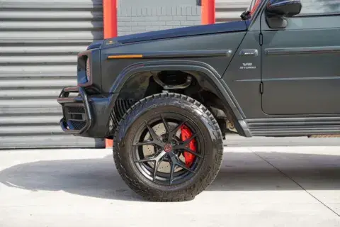 Mercedes-Benz G-Class G 63 Amg - Thumbnail 4