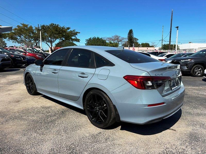 Honda Civic Sedan Sport - Thumbnail 8