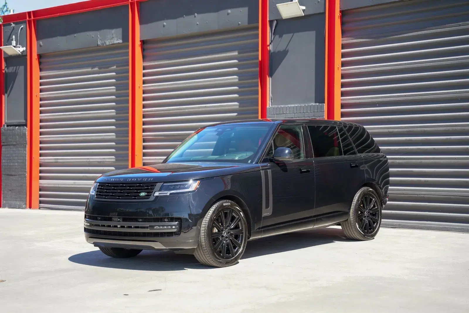 Land Rover Range Rover Autobiography - Thumbnail 2