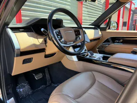 Land Rover Range Rover Autobiography - Thumbnail 4