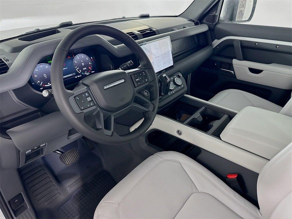 Land Rover Defender 110 X-Dynamic Se Awd 4D Sport Utility - Thumbnail 10