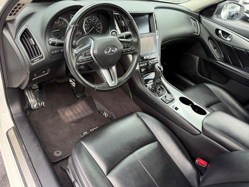 Infiniti Q50 3.0T Luxe - Thumbnail 13