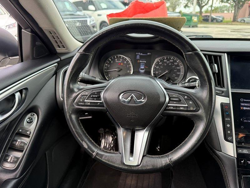 Infiniti Q50 3.0T Luxe - Thumbnail 20