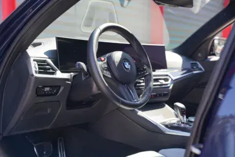 BMW M3 Competition - Thumbnail 5