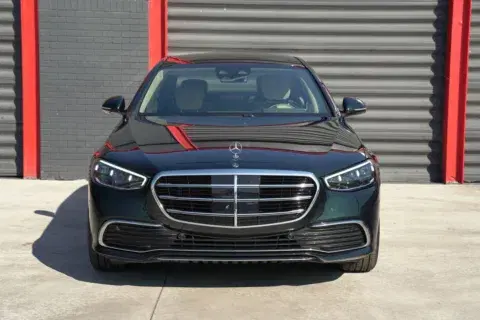 Mercedes-Benz S-Class S 500 - Thumbnail 3