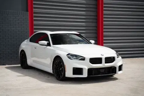 BMW M2 - Thumbnail 4