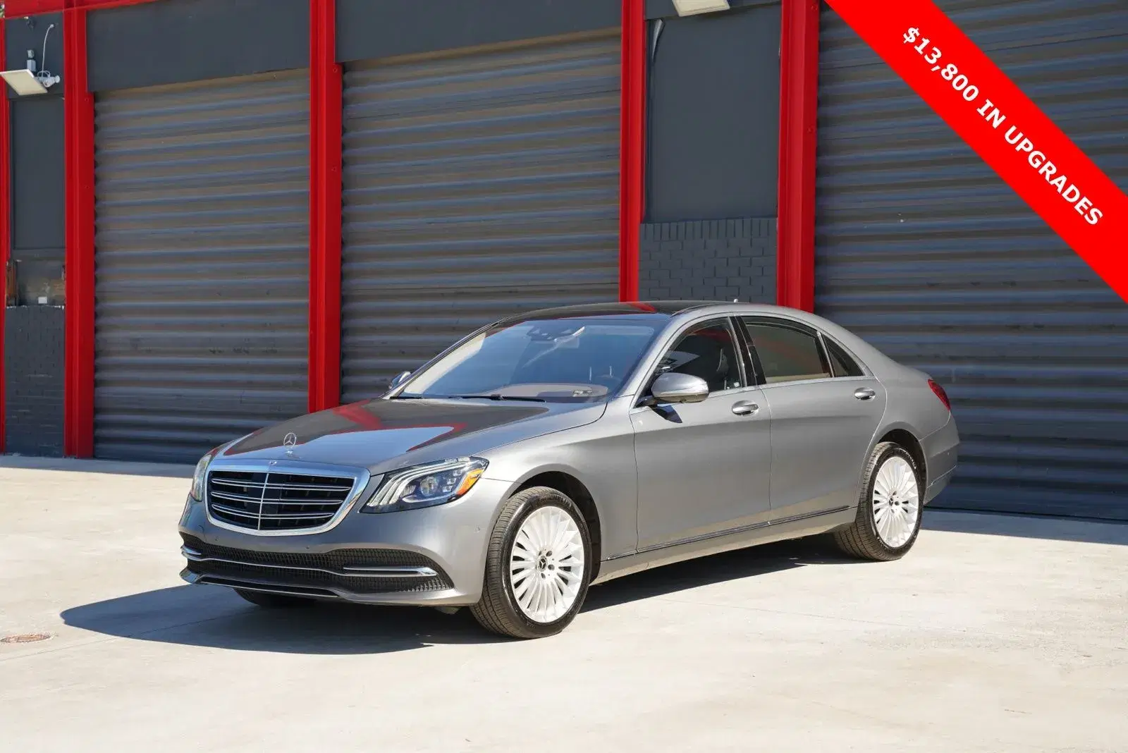 Mercedes-Benz S-Class S 560 - View 1