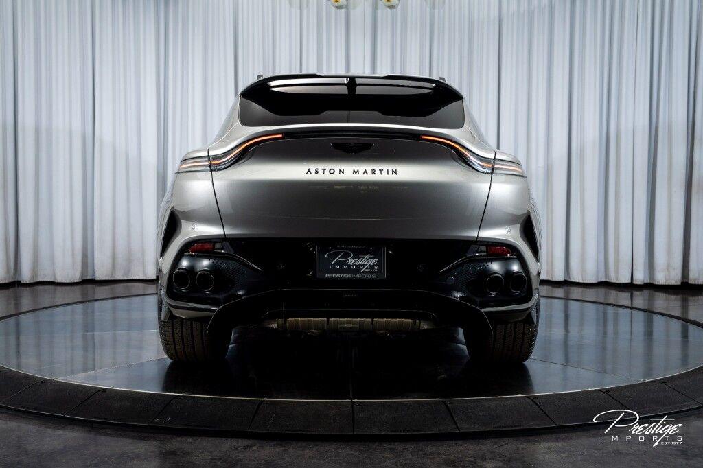 Aston Martin DBX - Thumbnail 15