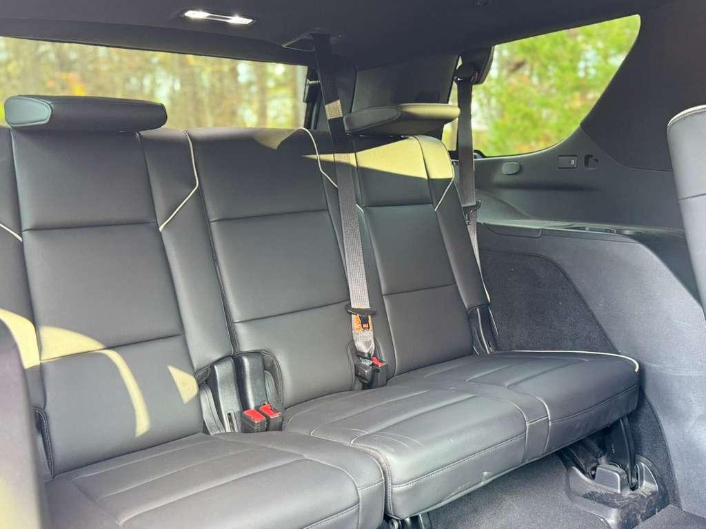 ESCALADE PREMIUM - Thumbnail 7