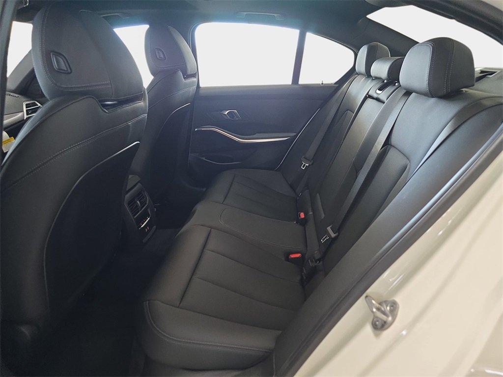 BMW 3 Series 330I Rwd 4D Sedan - Thumbnail 10