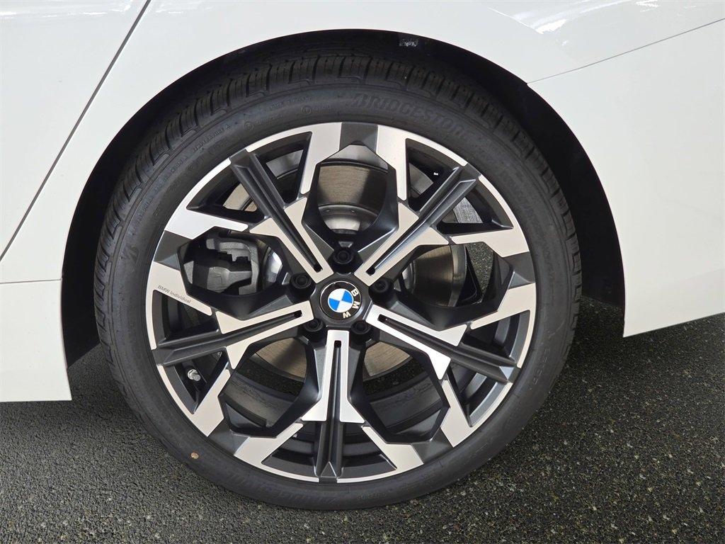 BMW 3 Series 330I Rwd 4D Sedan - Thumbnail 20