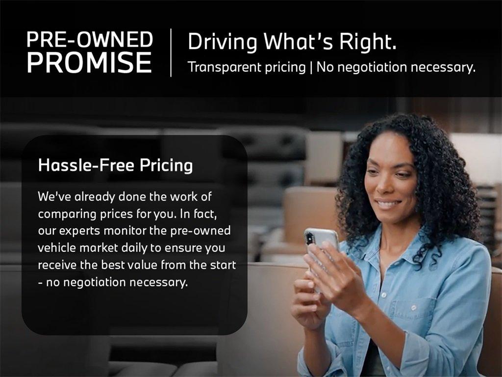 GMC Sierra 1500 At4X 4Wd 4D Crew Cab - Thumbnail 3