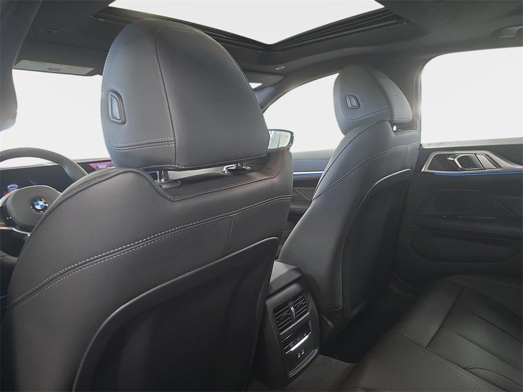 BMW I4 Xdrive40 Awd 4D Hatchback - Thumbnail 10