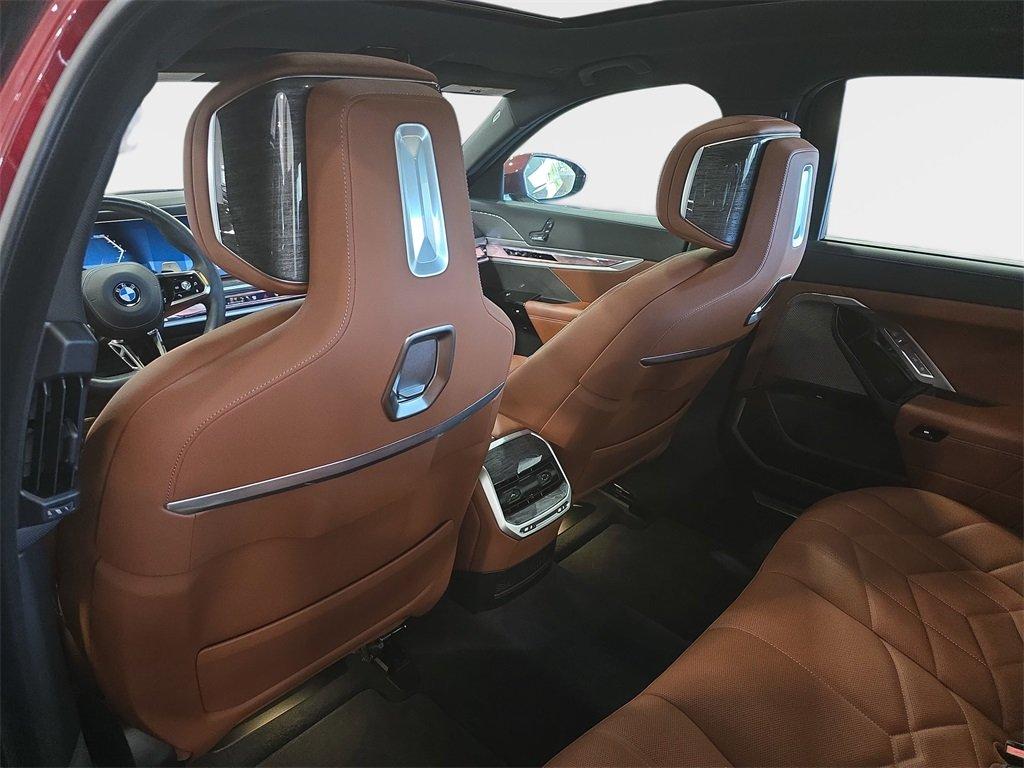 BMW 7 Series 760I Xdrive Awd 4D Sedan - Thumbnail 12