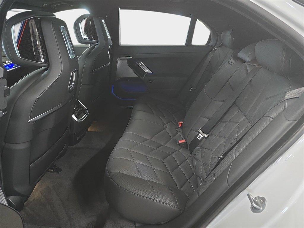 BMW 7 Series 750E Xdrive Awd 4D Sedan - Thumbnail 9