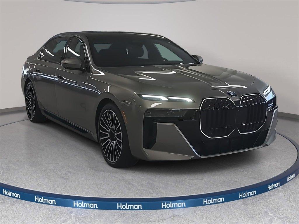 BMW 7 Series 750E Xdrive Awd 4D Sedan - Thumbnail 4