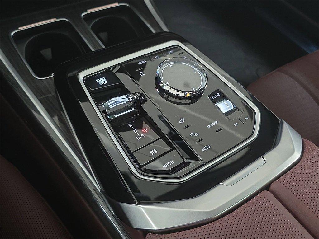 BMW 7 Series 760I Xdrive Awd 4D Sedan - Thumbnail 20