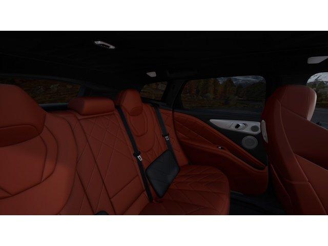 BMW Xm Label Awd 4D Sport Utility - Thumbnail 13